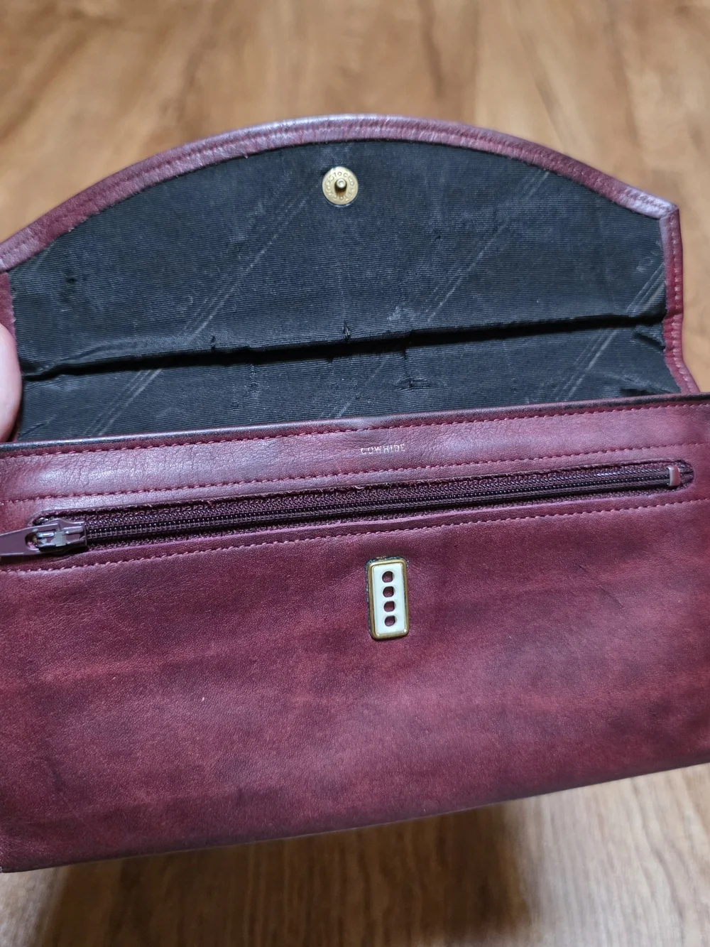 Vintage Rolfs Burgundy Red Cowhide Leather Wallet